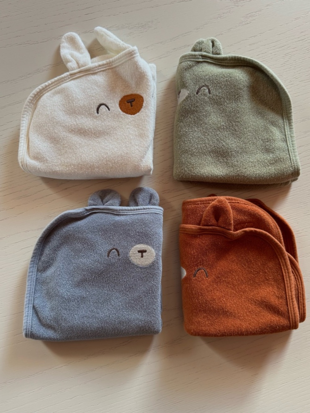 Souris Mini - Cloth bibs set